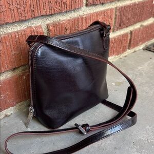 Vintage HOBO Zip Around Crossbody
